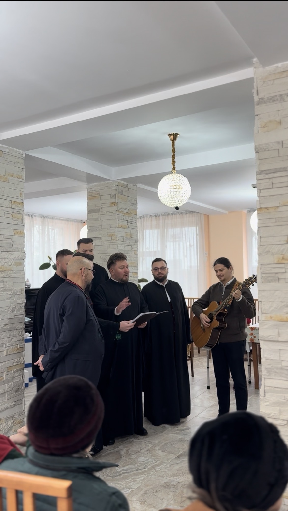 Evenimente, Căminul de bătrâni Stejarul